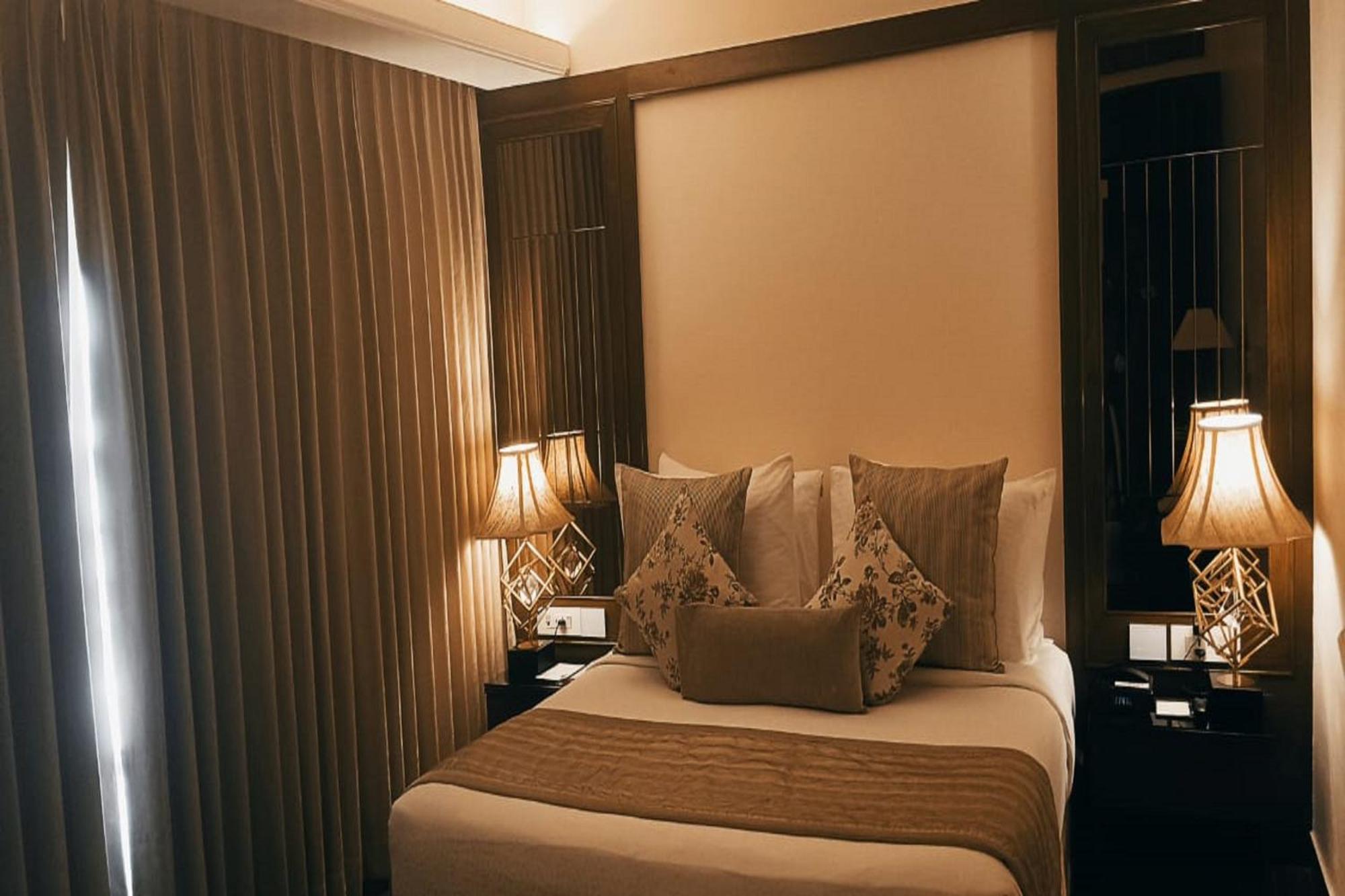 Hotel Home In By Amrik Sukhdev Sonipat Dış mekan fotoğraf