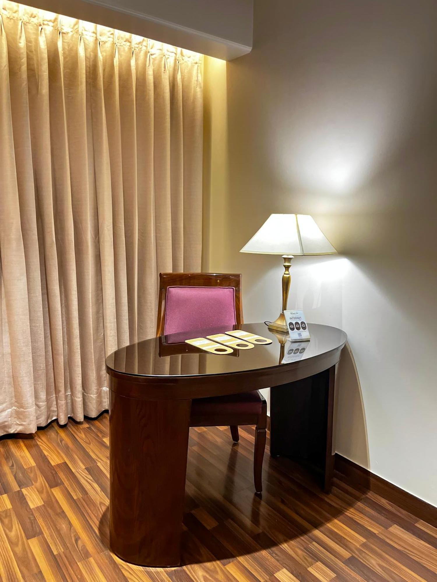 Hotel Home In By Amrik Sukhdev Sonipat Dış mekan fotoğraf